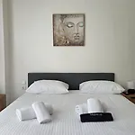 Apartament Mini 7 *
