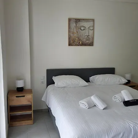 Mini 7 Apartment Patras