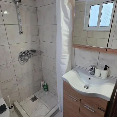 Mini 7 Apartment